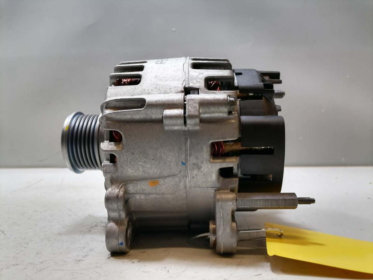 VW Passat B9 original Lichtmaschine Generator 2,0TDI 110KW Bj.2024